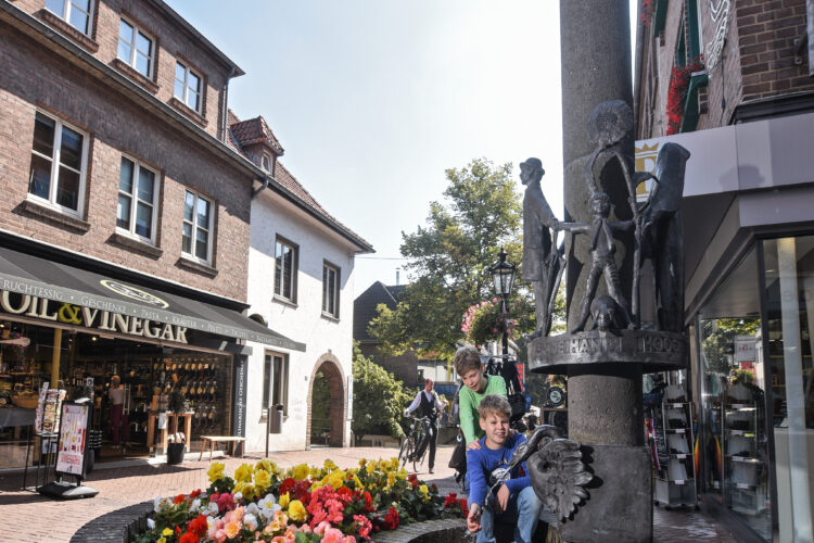 Klever Brunnen, Wasserspiele, Wasser