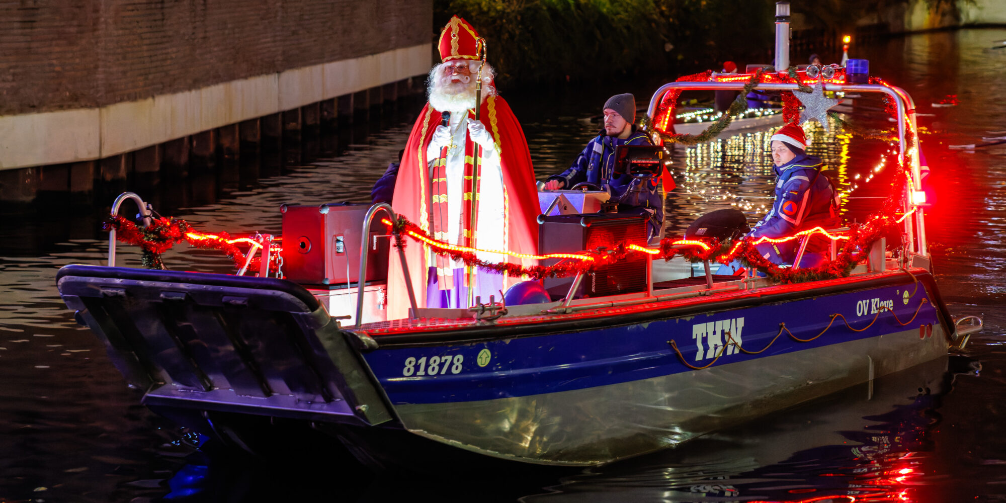 Nikolaus auf einem Boot auf dem Spoykanal, Foto Dirk Verweyen
